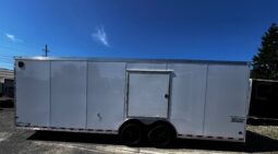 2027 HAULMARK TRANSPORT PREMIUM 8.5′ x 24′ ENCLOSED CAR TRAILER-12,000 GVW, V-NOSE, 16″ WHEELS, ESCAPE DOOR, BOGEY WHEELS, STABILIZER JACKS, ELECTRIC BRAKES AND REAR RAMP DOOR (TSV8524T4)-WHITE