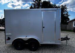 2026 HAULMARK PASSPORT DELUXE 7\’ x 12\’ ENCLOSED CARGO TRAILER-7,000 GVW, 7\’0\” INTERIOR, V-NOSE, ELECTRIC BRAKES AND RAMP DOOR (PP712T2-D)-SILVER