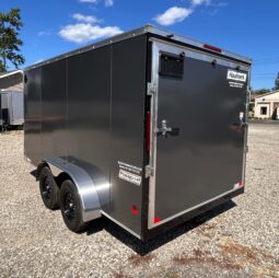 2027 7 X 14 Haulmark Passport Deluxe Enclosed Trailer-7,000 GVW, 7\’0\” Interior, V-Nose, Ramp Door (PP714T2-D)-Gray
